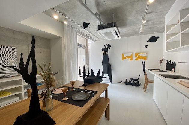 【募集終了】目黒、コンパクトなホワイト&グレーのSOHO