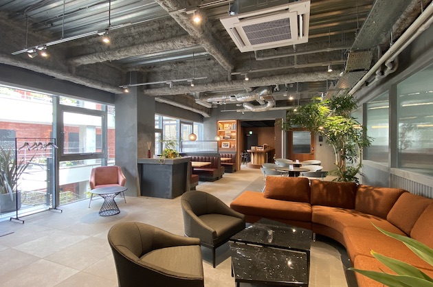 【募集終了】神宮前、感性を刺激するアートなリノベオフィス