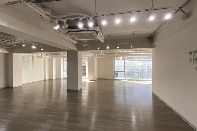 【募集終了】表参道・神宮前エリア、開放感のあるリノベオフィス