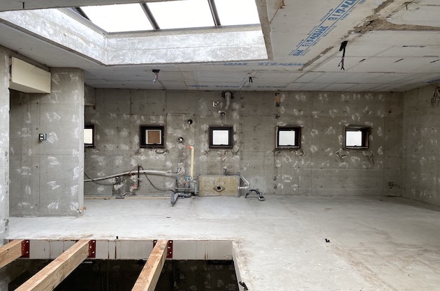 【募集終了】千駄ヶ谷、光が抜ける天窓と屋上付きスケルトン物件