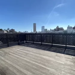 中目黒・代官山、屋上付き大型戸建てSOHO<p>[目黒区/163万/245㎡]