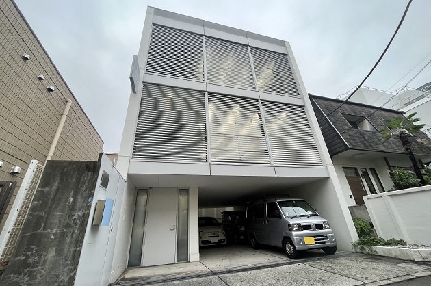 【募集終了】幡ヶ谷、シンプル一棟デザイナーズ駐車場付