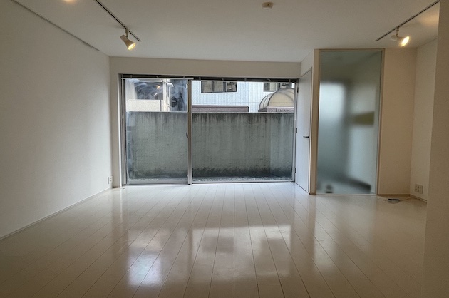 【募集終了】恵比寿、専用エントランス付のワンルームオフィス