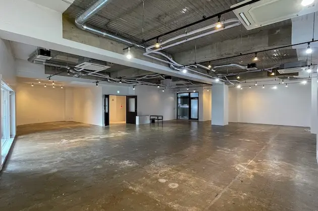 外苑前4分、生まれ変わった南青山のリノベオフィス<br>[港区/165万/171㎡]