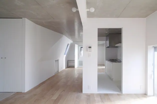 【募集終了】飯田橋、クリーンな駅近デザイナーズSOHO。