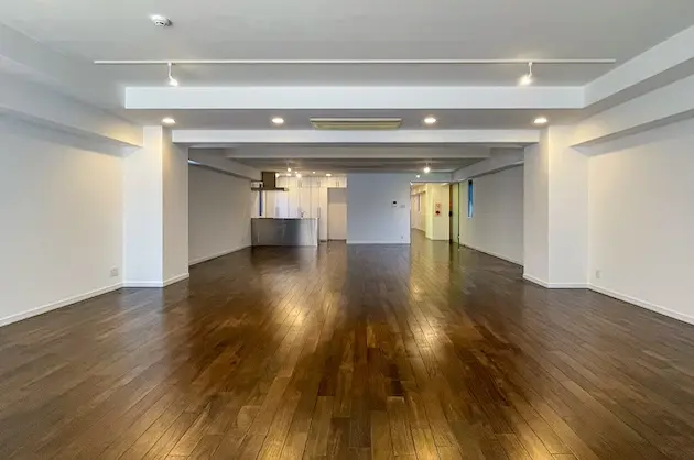 【募集終了】表参道、屋上ルーフテラス付き大型SOHOで働く