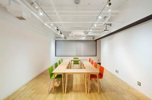 【募集終了】渋谷、遊び心が溢れる大型居抜きオフィス