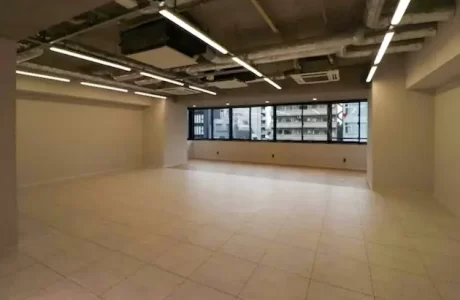 渋谷6分、敷金0、会議室付のハーフセットアップ<br>[渋谷区/142万/114㎡]