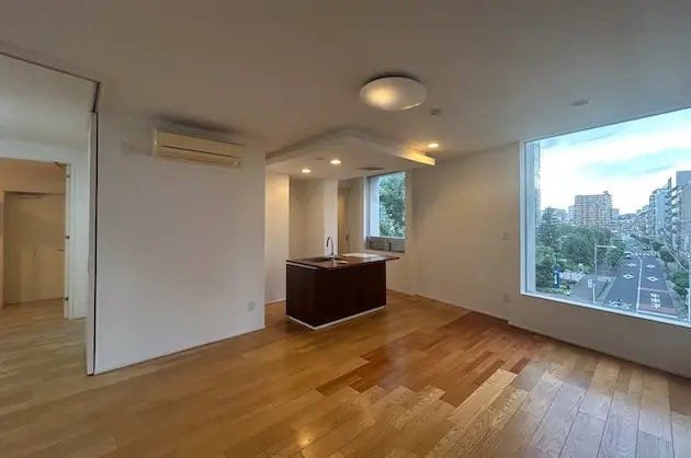 【募集終了】白金高輪3分、彩光豊かなデザイナーズSOHO