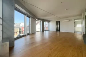 目黒青葉台、光差し込むデザイナーズSOHO<br>[目黒区/34万~/53㎡]　