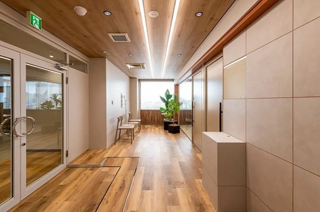 新大塚4分、エリアで希少な会議室付リノベオフィス<br>[文京区/186万/253㎡]