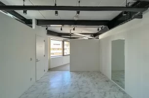 明治神宮前、元撮影スタジオのハイグレード居抜き<br>[渋谷区/83万/69㎡]