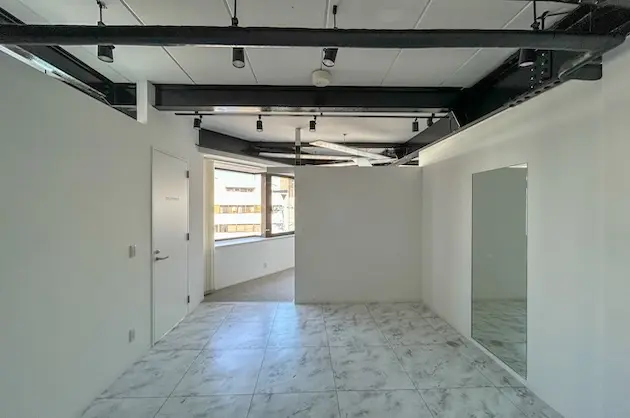 明治神宮前、元撮影スタジオのハイグレード居抜き<br>[渋谷区/83万/69㎡]