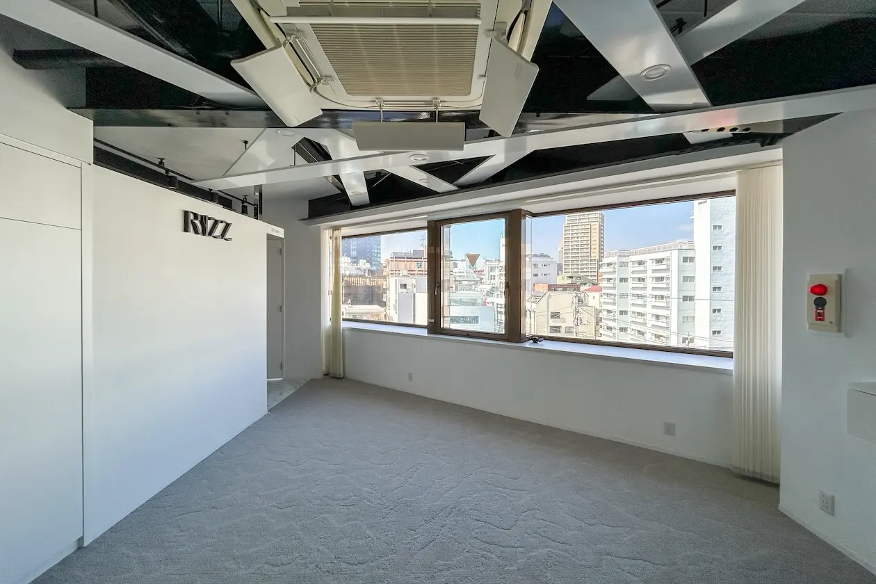 明治神宮前、元撮影スタジオのハイグレード居抜き 室内