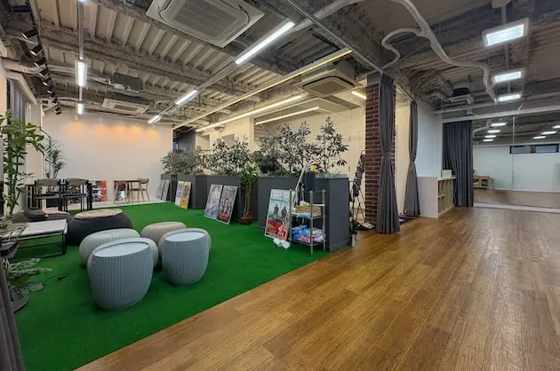 【募集終了】北参道、一棟居抜きビルで自由な用途を描いて