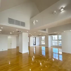 代官山、一部天高5m、最上階デザイナーズオフィス<br>[渋谷区/80万/110㎡]