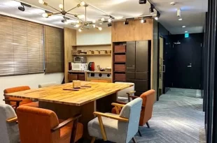 茗荷谷、200㎡越え充実内装の居抜きオフィス<br>[文京区/100万/248㎡]