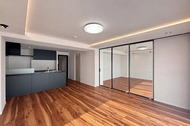 麻布十番3分、上質で実用的なリノベSOHO<br>[港区/45万〜/76㎡]