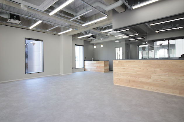 敷金0、家具・会議室付き築浅デザイナーズ<br>[千代田区/62万/70㎡]