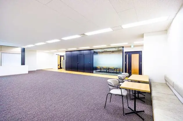 春日、会議室2つ付コスパ良のシンプルセットアップ<br>[文京区/ASK/161㎡]