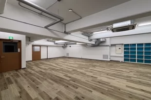 水天宮前、天高約3mの100坪超えリノベオフィス<br>[中央区/182万/365㎡]