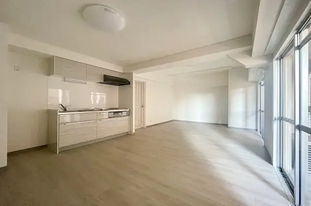 広尾エリア、穏やかな明るさを拡散させるSOHO<br>[港区/29万/58㎡]