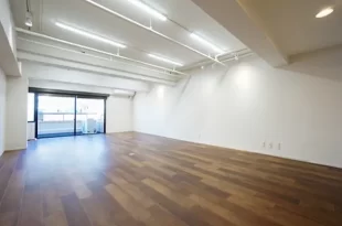 北参道。リニューアルしたヴィンテージビルで働く<br>[渋谷区/22万/46㎡]