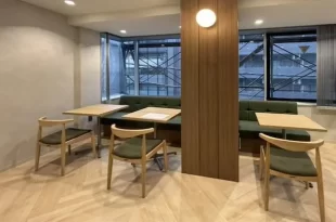 小伝馬町3分、敷金礼金0と機能美、什器付オフィス<br>[千代田区/79万/92㎡]