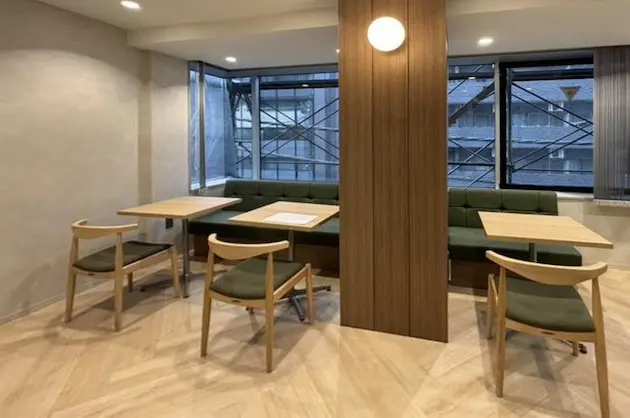 小伝馬町3分、敷金礼金0と機能美、什器付オフィス<br>[千代田区/79万/92㎡]