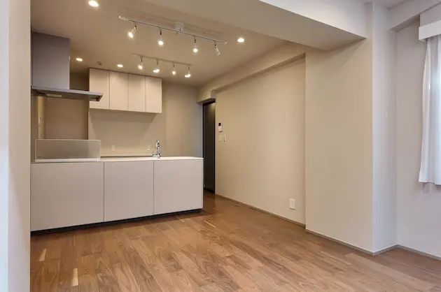 青山一丁目、赤坂のトランクルーム付き隠れ家SOHO<br>[港区/55万/84㎡]