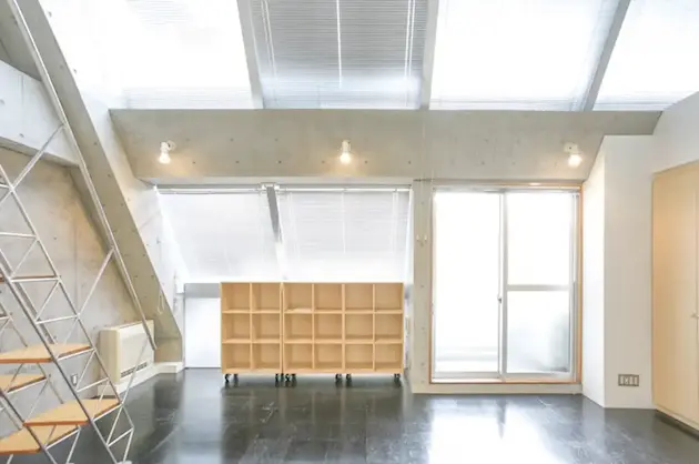 神保町、高パフォーマンスとデザイン両立のSOHO<br>[千代田区/50万/82㎡]