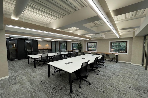 八丁堀5分、ゆとりのワークスペース、家具付<br>[中央区/88万/105㎡]