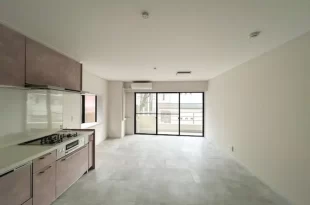 落合南長崎、振り分けタイプの大型SOHO<br>[新宿区/44万/136㎡]