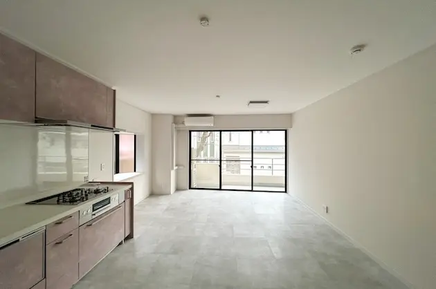 落合南長崎、振り分けタイプの大型SOHO<br>[新宿区/44万/136㎡]