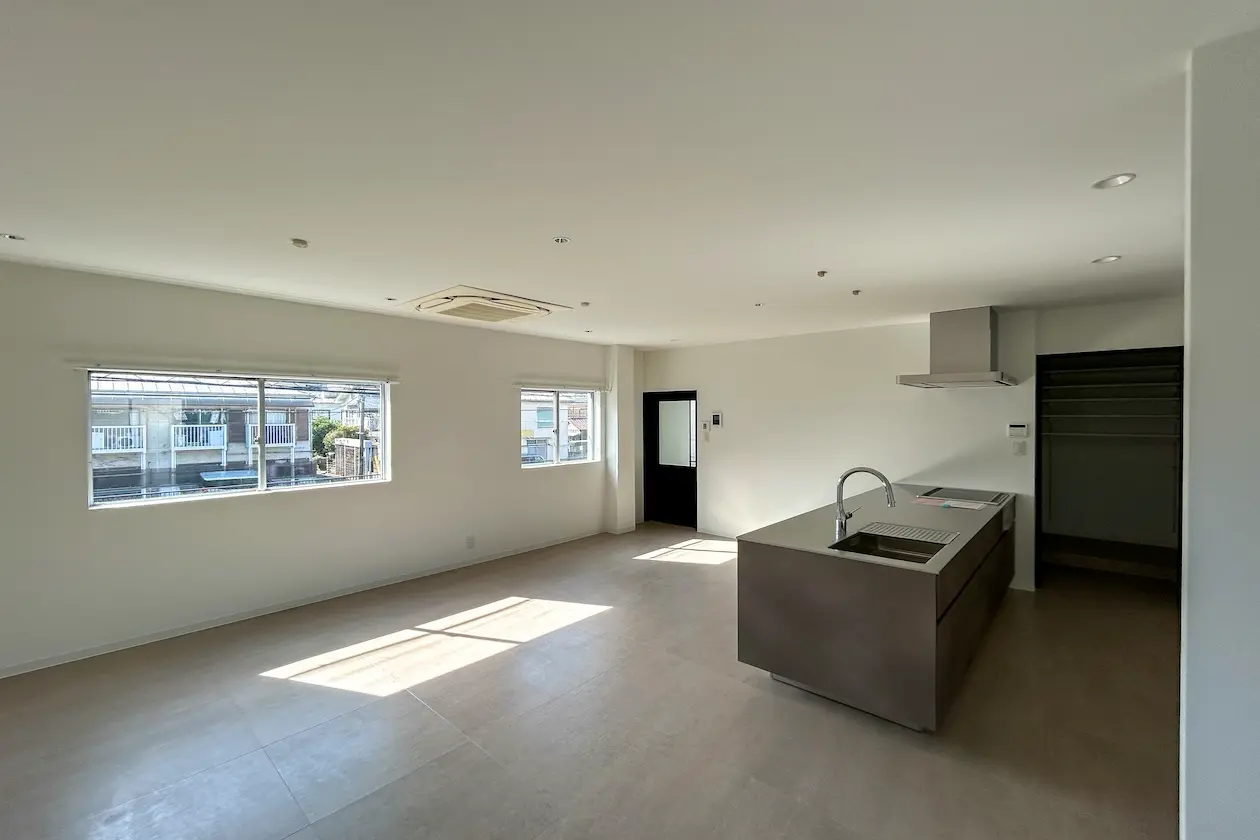 蒲田、屋上付きのガレージハウスSOHO 室内