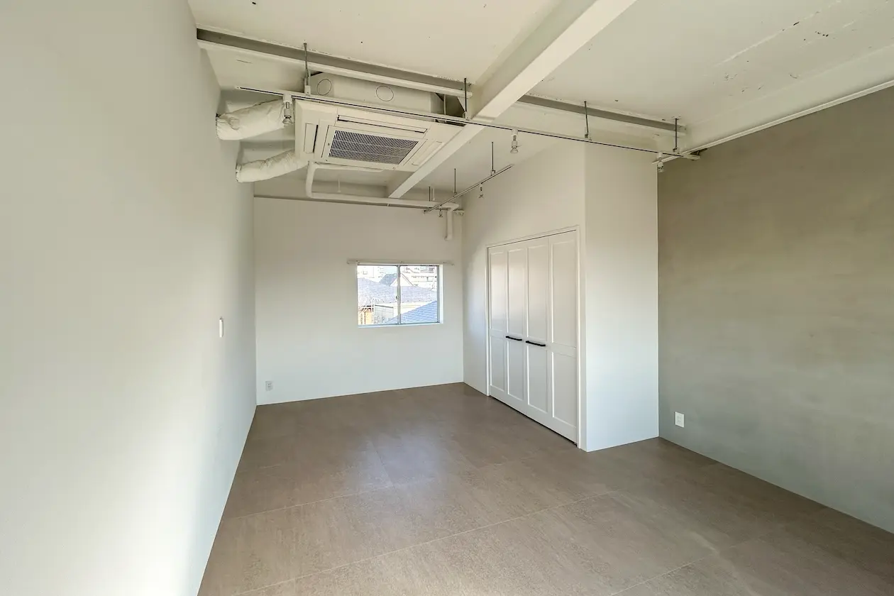 蒲田、屋上付きのガレージハウスSOHO 室内