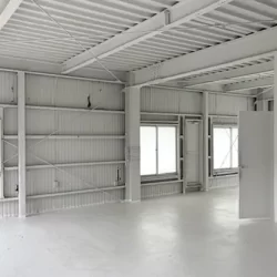 白金、スタジオ向きの天高倉庫風ホワイト空間<br>[港区/51万/104㎡]
